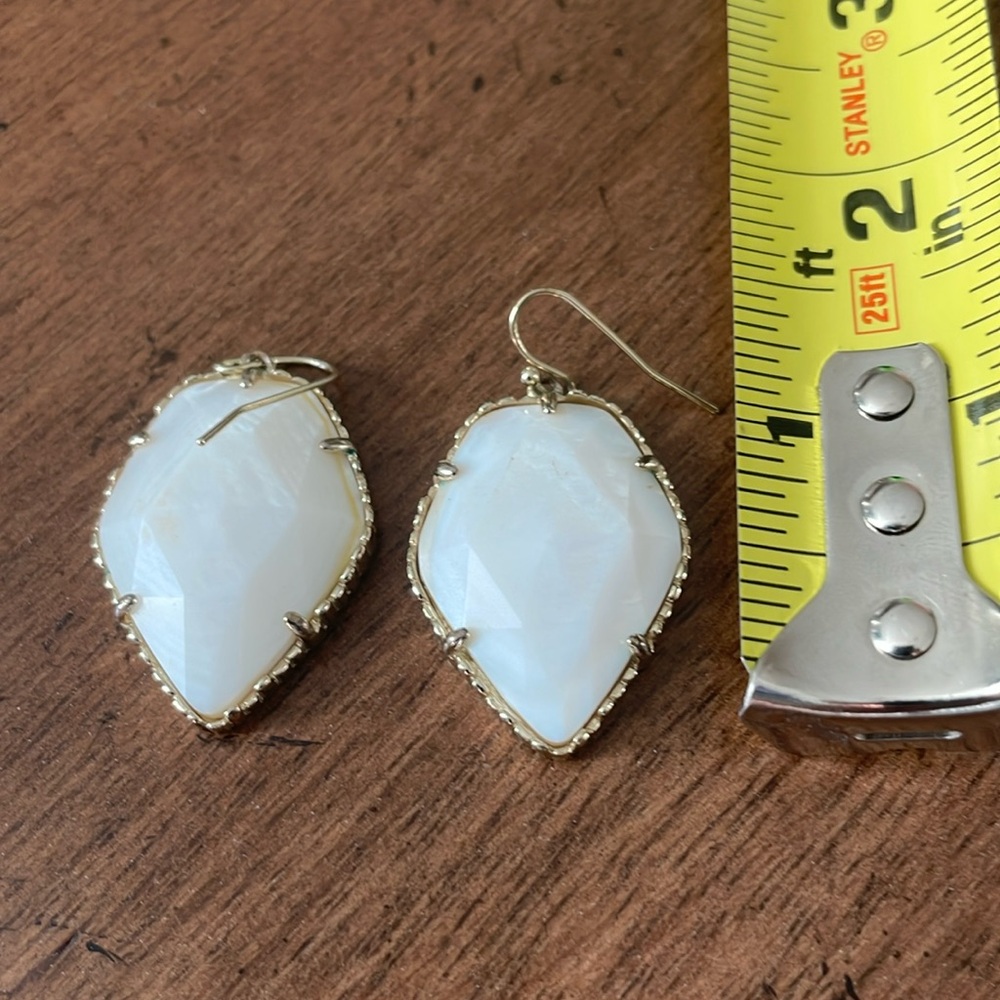 Kindra Scott Drop earrings